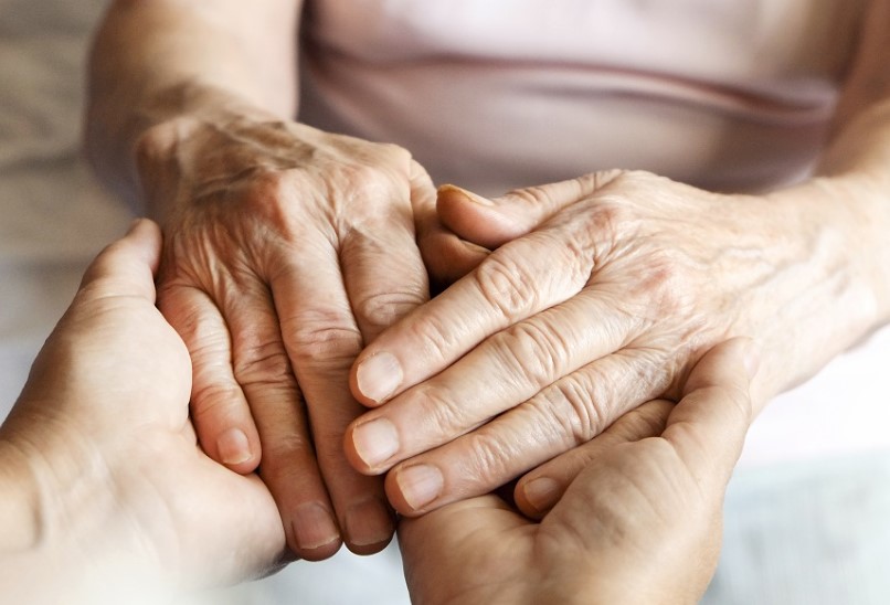 Old people hands representing older people suffering from diseases that stem cell therapy can solve