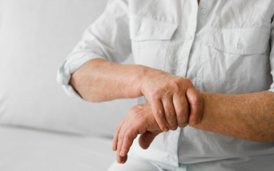 Arthritis: Causes, Symptoms & Treatment
